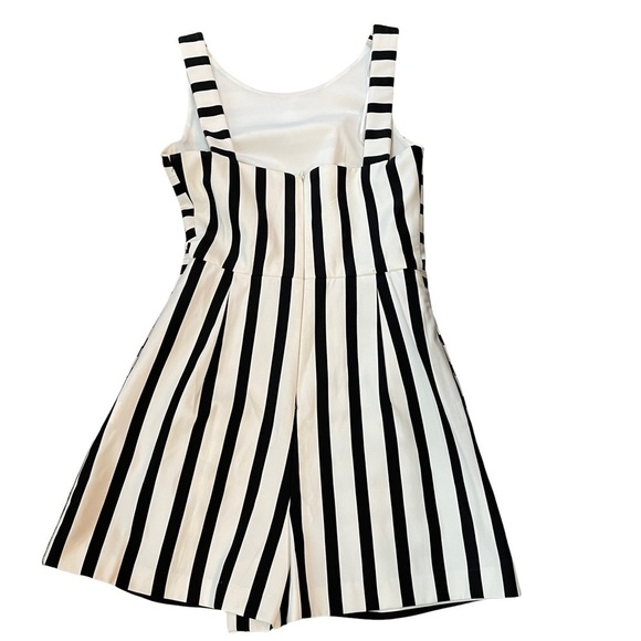 Zara Romper Trafaluc White and Black Classic Striped Skort Dress Casual Romper - Picture 4 of 12